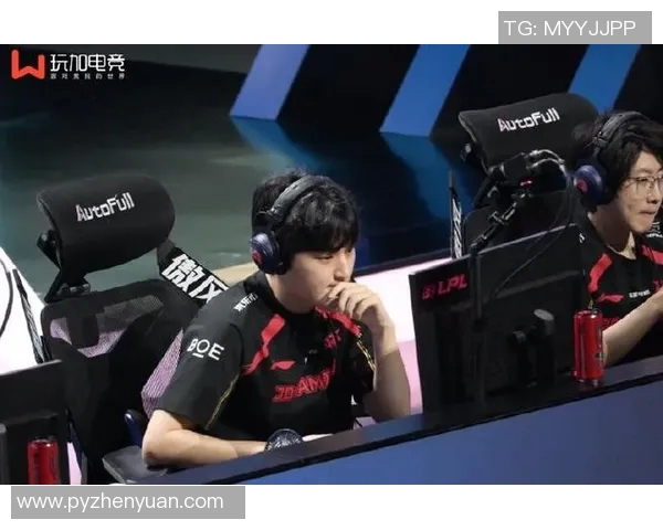 S15电竞总决赛CSGO分析JDG战队的控制策略与失误总结